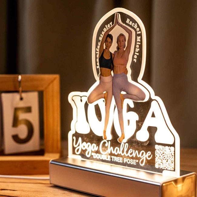 Yoga Challenge "Double-tree" Pose Night Light Souvenir SGTN036